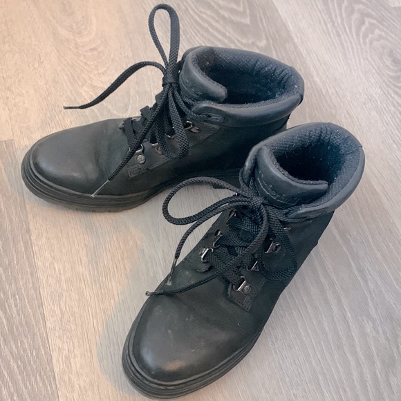 Timberland leather upper hiking boots - Picture 1 of 6